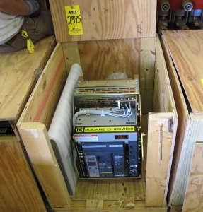 BREAKER, CIRCUIT, 600 FRAME AMP RATING, MASTERPACT NT 08N1 KIND, 3 POLE, 480 VOLT RATING SQUARE D DIRECT REPLACEMENT FOR NSR ABB K-600S INCLUDES ONE NEW 18" DOOR, MOUNTS USING EXISTING HINGES > CONTINUOUS CURRENT: 600A > INTERRUPTING RATING: 30KA @ 535VAC > 125VDC OPERATED > MICROLOGIC TRIP UNIT 5.0A > 250A SENSOR > 250A SENSOR PLUG > 18" DOOR, PART # NLI-NT08N1-LISB8-EODC-NSR-001 (W-44) LOADING & HANDLING FEE $15-